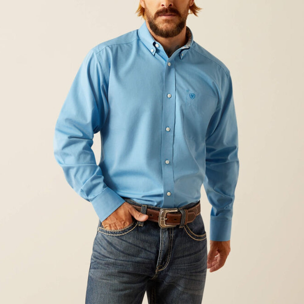 Ariat Mens Wrinkle Free Solid Shirt