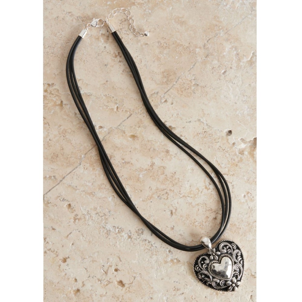 Blazin Roxx Womens Silver Heart Jewelry Set