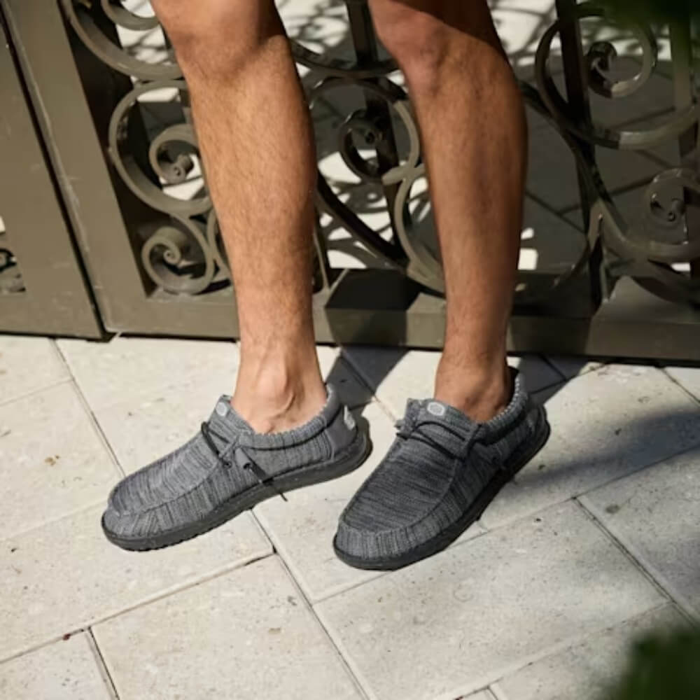 Hey Dude Mens Wally Stretch Sox Shoes Granite Grey/Black- 41898-1U4