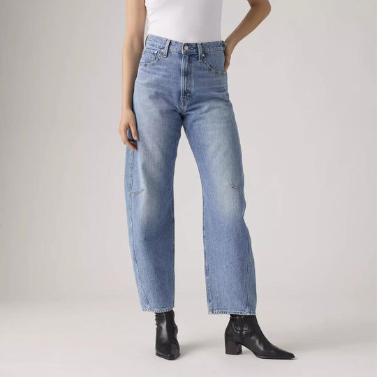 Levi's Womens Cinch Barrel Jeans | Let Love In Wash