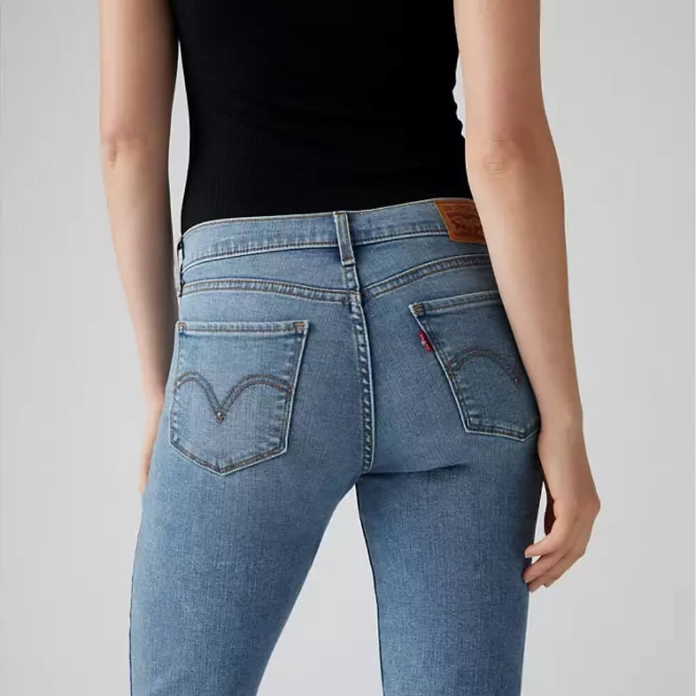 Levi's Womens Classic Bootcut Jeans Rare Form - 392520052