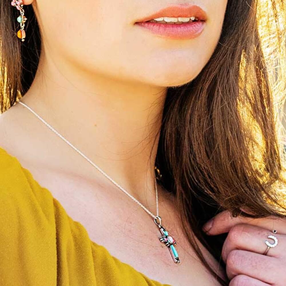 Montana Silversmiths Womens Faith Beaming Cross Necklace - NC4911