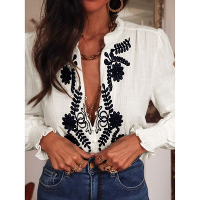 Sugar & Lace Womens White Floral Embroidered Blouse