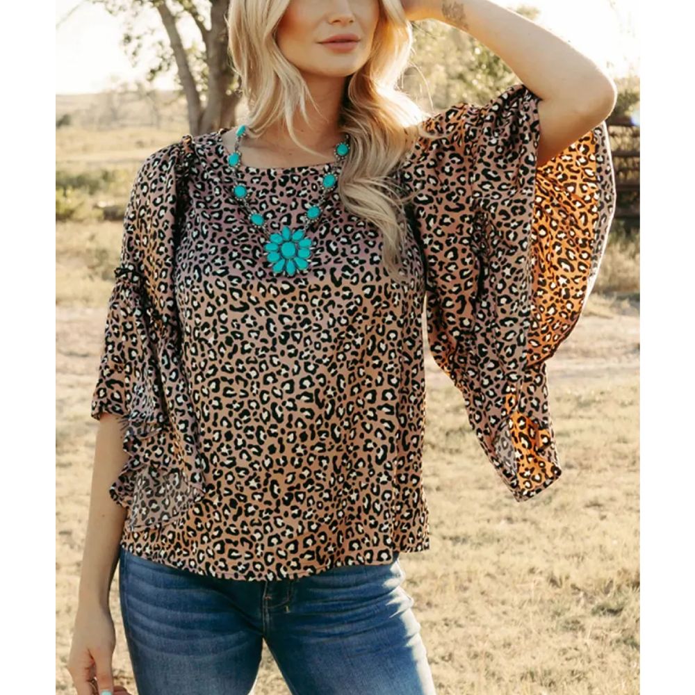 Sugar & Lace Womens Leopard Print Blouse