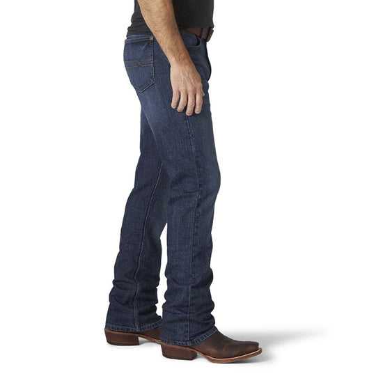 vintage an•an no.42 MEN'S WRANGLER 20X NO. 42 VINTAGE BOOTCUT JEAN IN LIGHT BLUE
