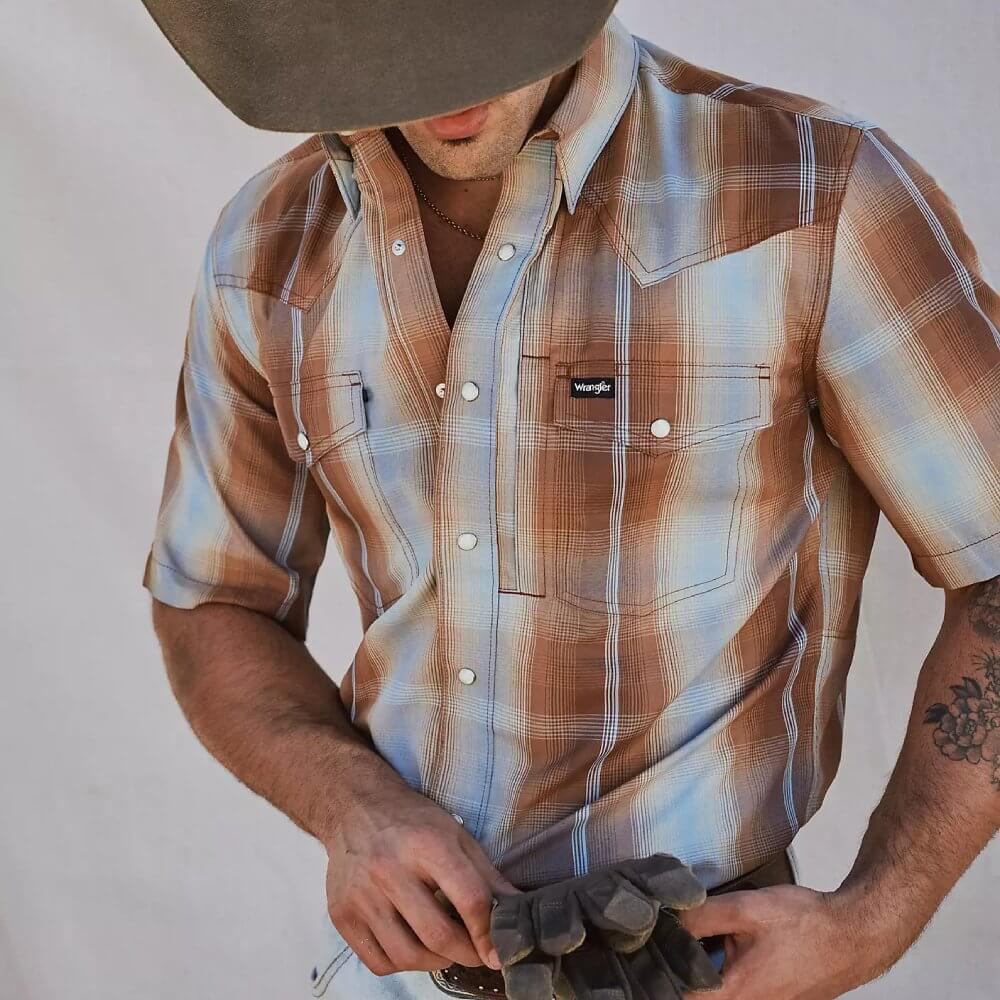 Wrangler Mens All Terrain Gear Performance Plaid Snap Shirt Sepia Ombre - 112382382
