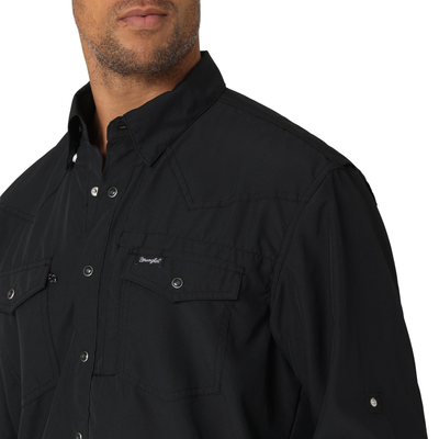 Wrangler Mens Classic Fit Performance Long Sleeve Shirt