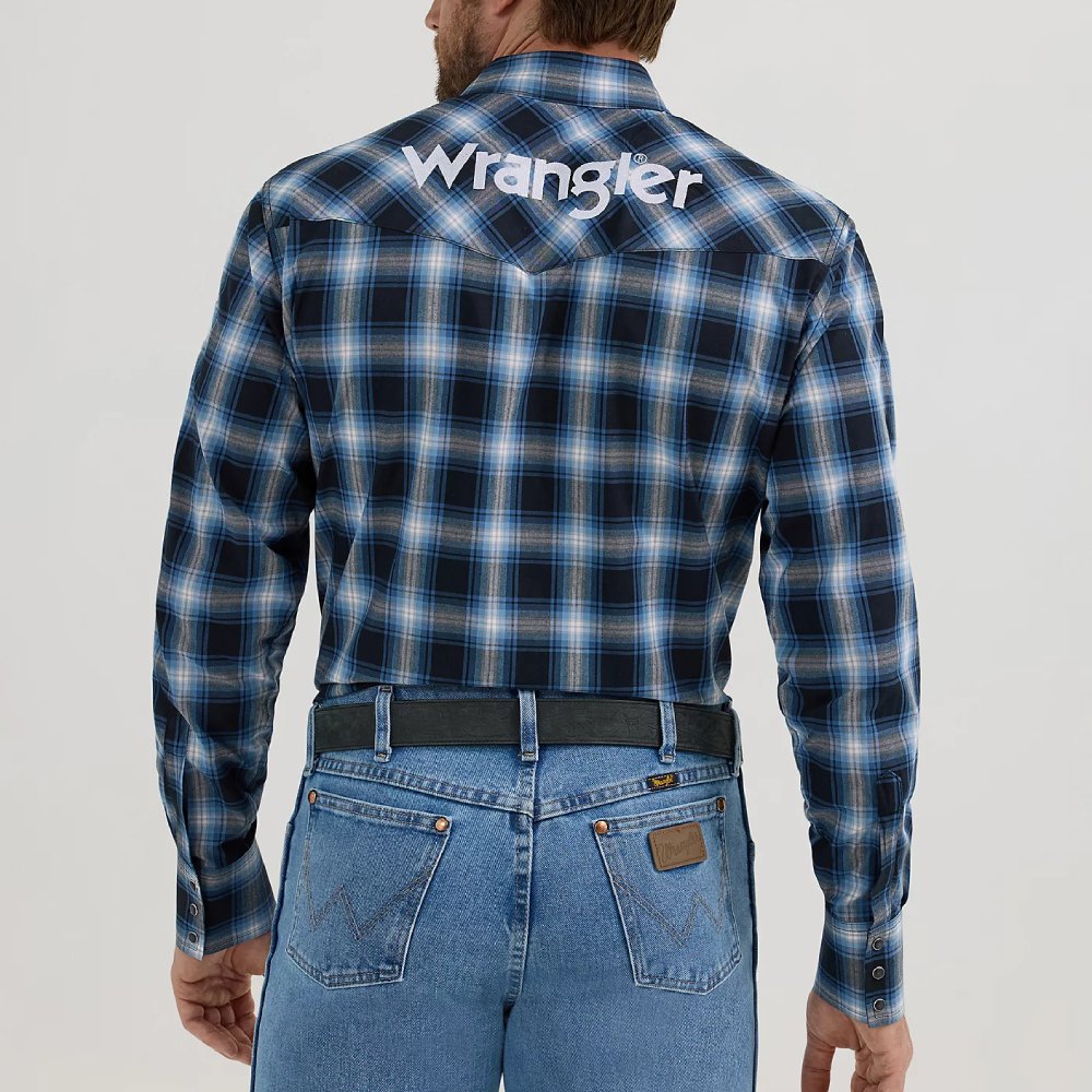 Wrangler Mens Logo Long Sleeve Plaid Shirt