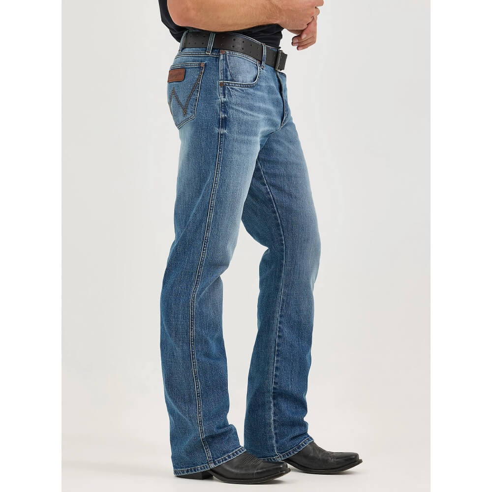 Wrangler Mens Retro Bootcut Jeans Harris (Blue - Medium)- 112367677