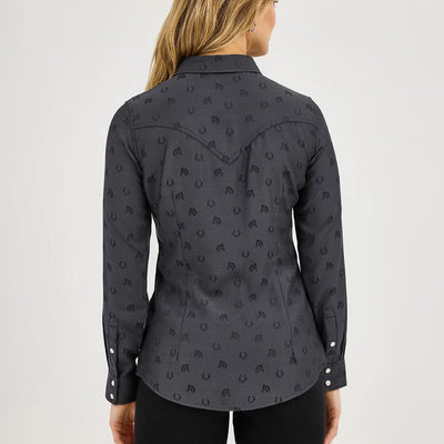 Wrangler Womens All Occasion Western Snap Shirt Subtle Black Horses - 112372429