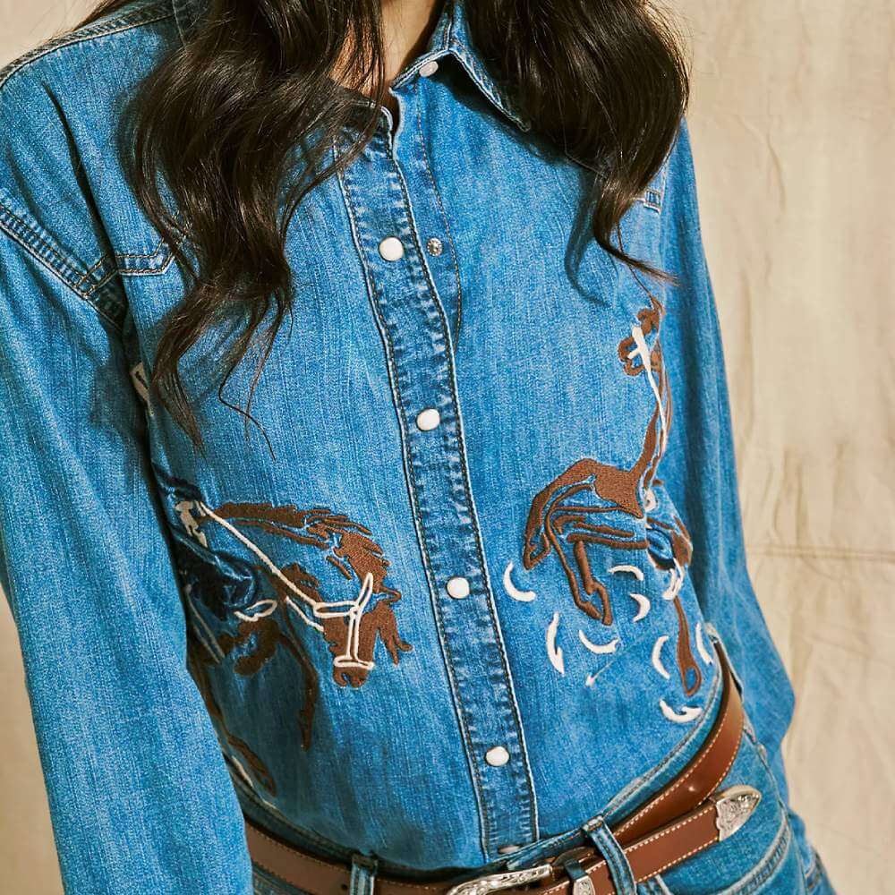 Wrangler Womens Embroidered Horses Western Snap Shirt