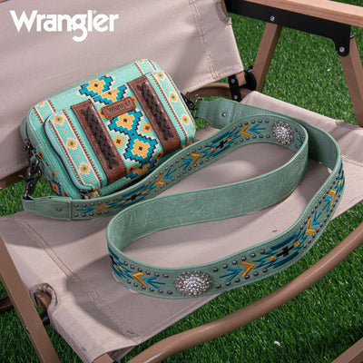 Wrangler Womens Green Crossbody Aztec Bag