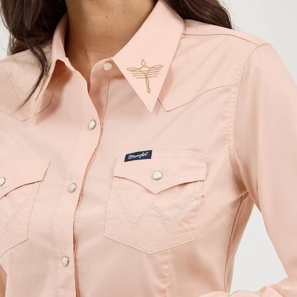 Wrangler Womens Embroidered Collar Slim Western Shirt