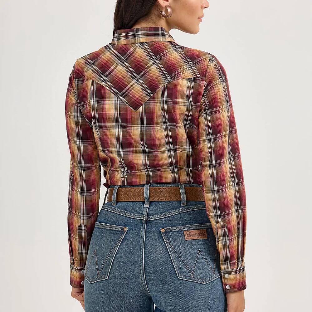 Wrangler Womens Plaid Western Snap Shirt