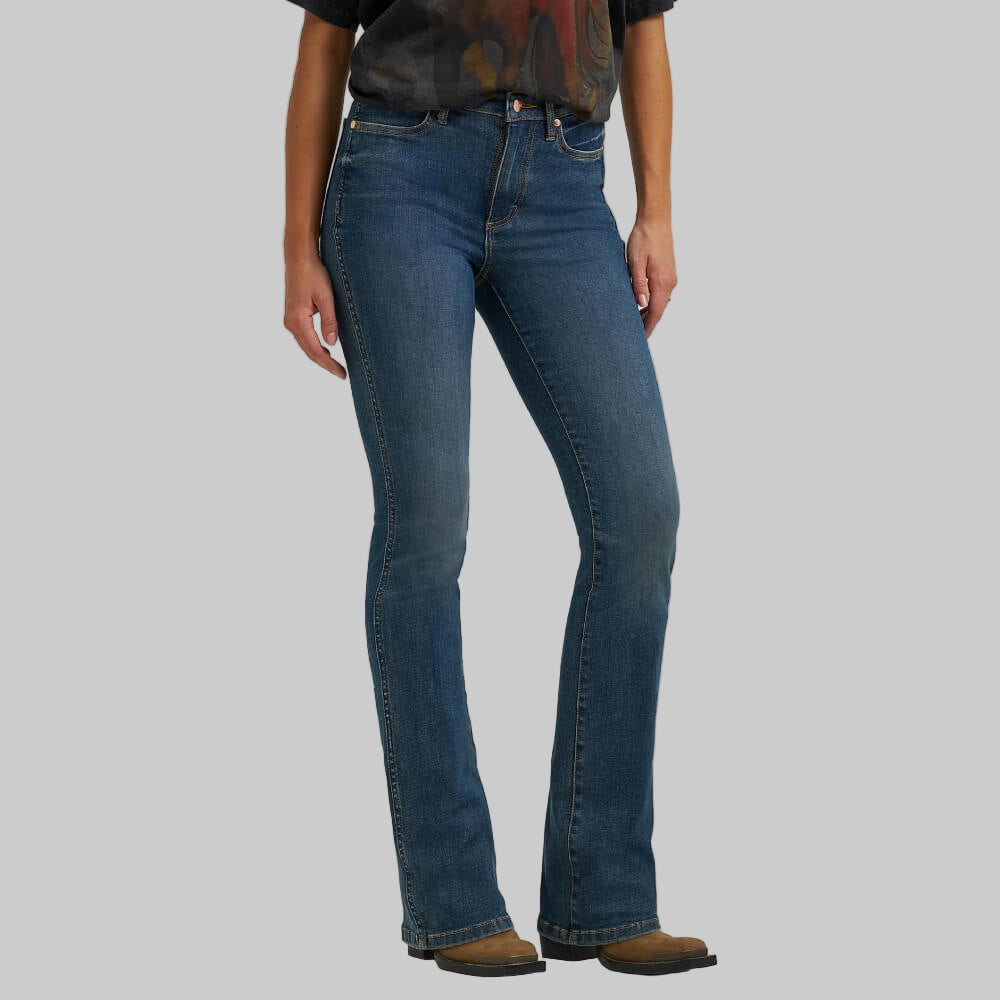 Wrangler Womens x Lainey Wilson Boot Huggers Jeans