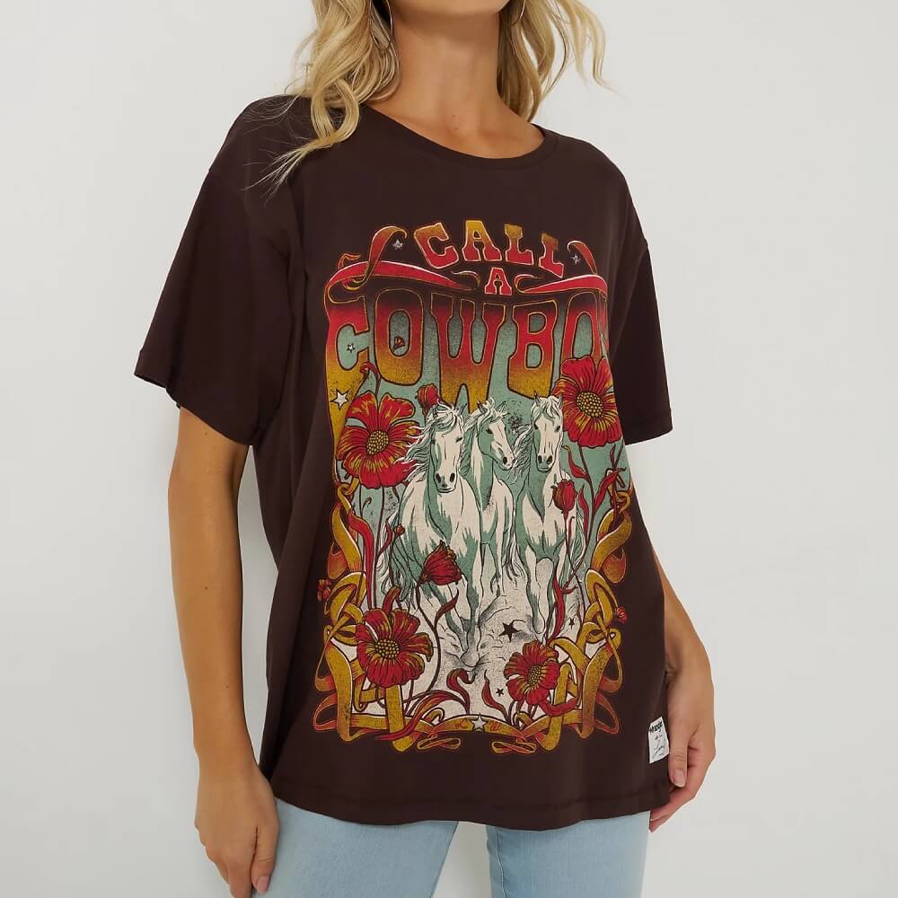 Wrangler Womens x Lainey Wilson Call a Cowboy Oversized T-Shirt
