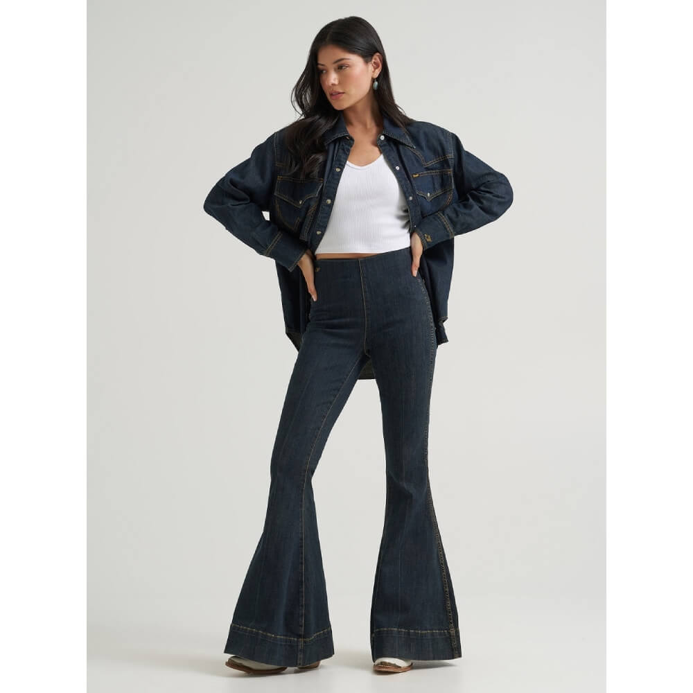 Wrangler X Lainey Wilson Womens Pintuck Pull On Jeans Sandrider (Dark Wash) - 112382900