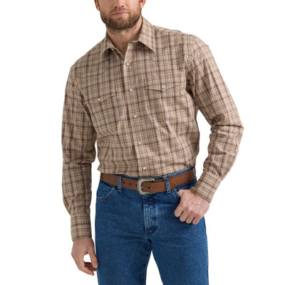 Wrangler mens Classic Fit Brown Shirt