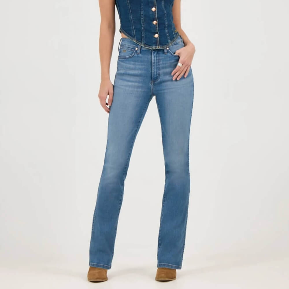 Wrangler x Lainey Wilson Womens Boot Huggers Jeans