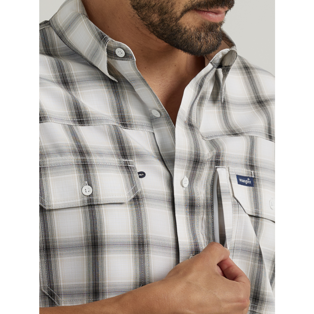 Wrangler Mens Performance Button Shirt