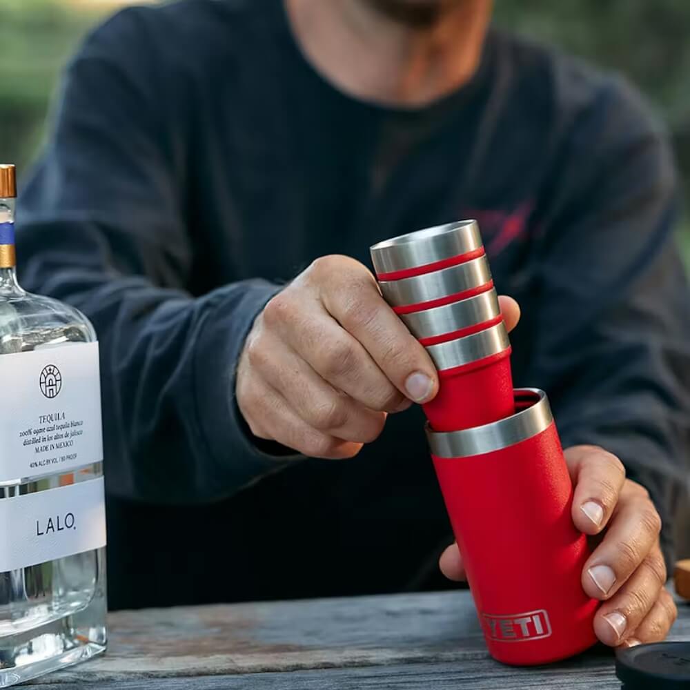 Yeti 1.7oz Shot Glasses & Case Rescue Red - YSHOTGLASSRESCUERED